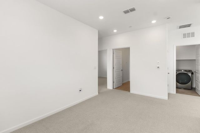 8823 Spencerport Dr, Sacramento, CA 95829