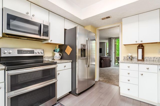 4852 Crazy Horse Lane, 2, Westerville, OH 43081