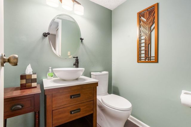 4852 Crazy Horse Lane, 2, Westerville, OH 43081