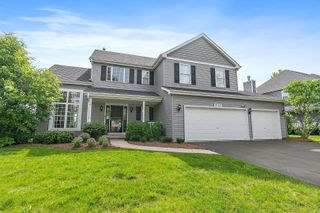1S215 S Hyde Park, Geneva, IL 60134