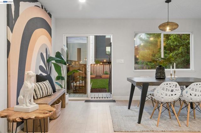 2431 LINDEN STREET, Oakland, CA 94607