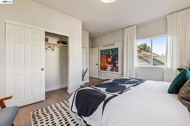 2431 LINDEN STREET, Oakland, CA 94607