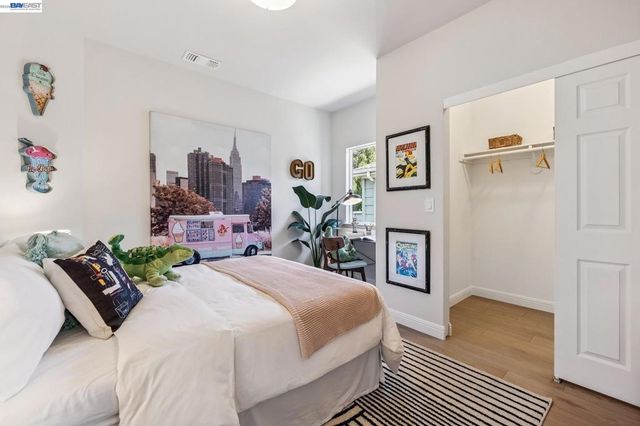 2431 LINDEN STREET, Oakland, CA 94607