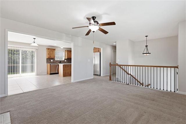 513 Bud Lane, Belton, MO 64012