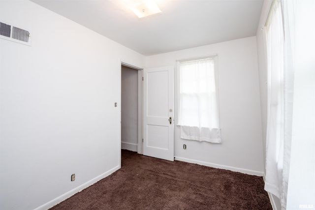 1101 E WILLCOX Avenue, Peoria, IL 61603