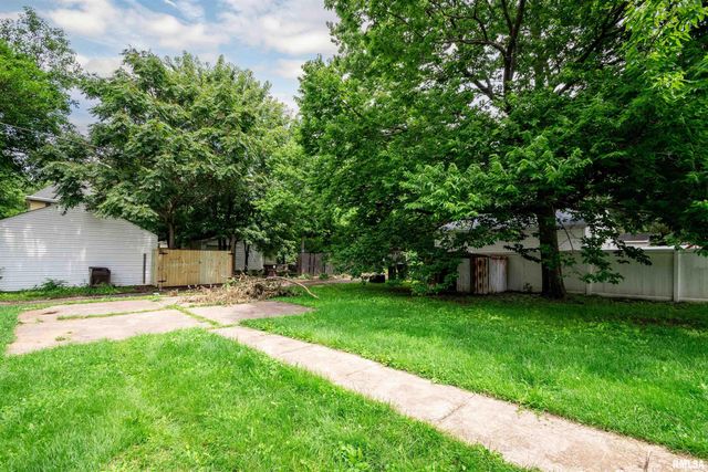 1101 E WILLCOX Avenue, Peoria, IL 61603
