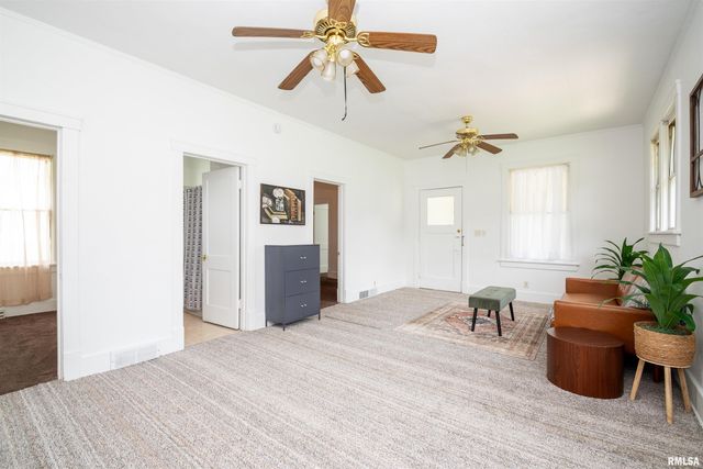 1101 E WILLCOX Avenue, Peoria, IL 61603