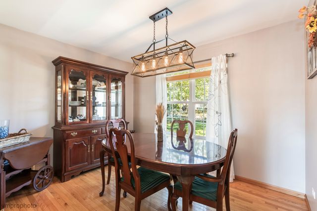 3709 Dorchester Place, Mchenry, IL 60050