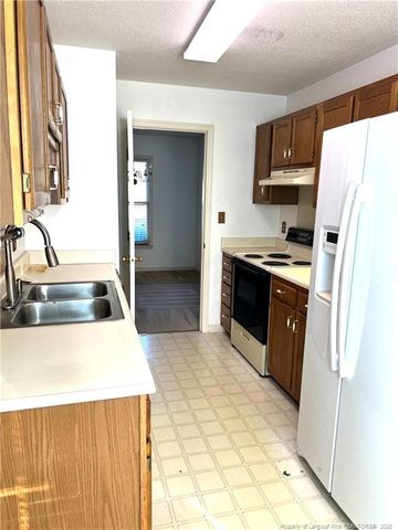 5305 Thackeray Drive, Fayetteville, NC 28306