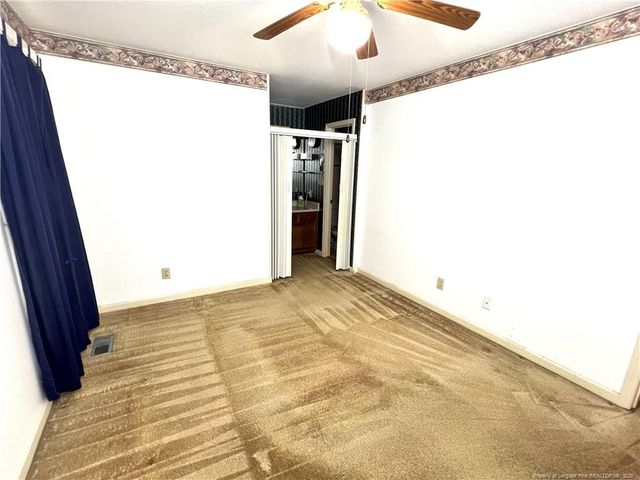 5305 Thackeray Drive, Fayetteville, NC 28306
