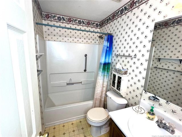5305 Thackeray Drive, Fayetteville, NC 28306