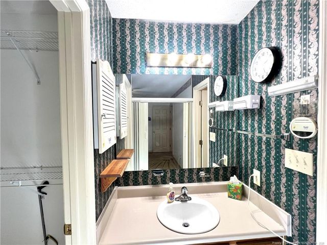 5305 Thackeray Drive, Fayetteville, NC 28306