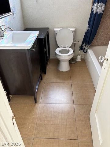 313 North 8th Street, Las Vegas, NV 89101