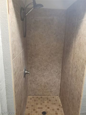 313 North 8th Street, Las Vegas, NV 89101