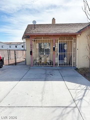 313 North 8th Street, Las Vegas, NV 89101