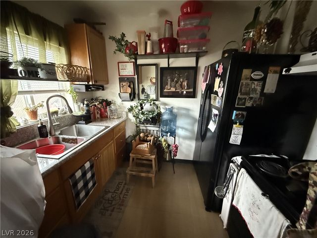 313 North 8th Street, Las Vegas, NV 89101