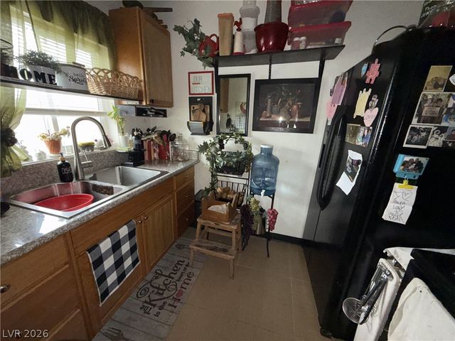 313 North 8th Street, Las Vegas, NV 89101