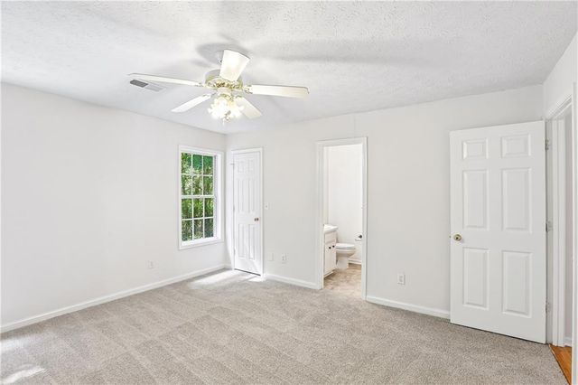 5511 Pond Mill Court, Flowery Branch, GA 30542