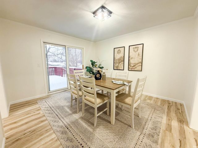 6124 Gotham Drive, South Bend, IN 46614