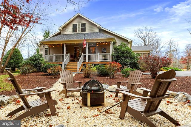 75 WAMPUM LN, Hedgesville, WV 25427