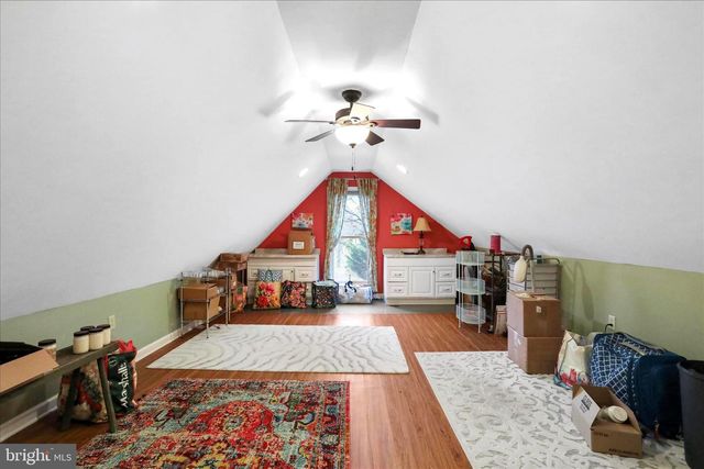 75 WAMPUM LN, Hedgesville, WV 25427