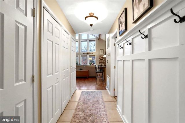 75 WAMPUM LN, Hedgesville, WV 25427