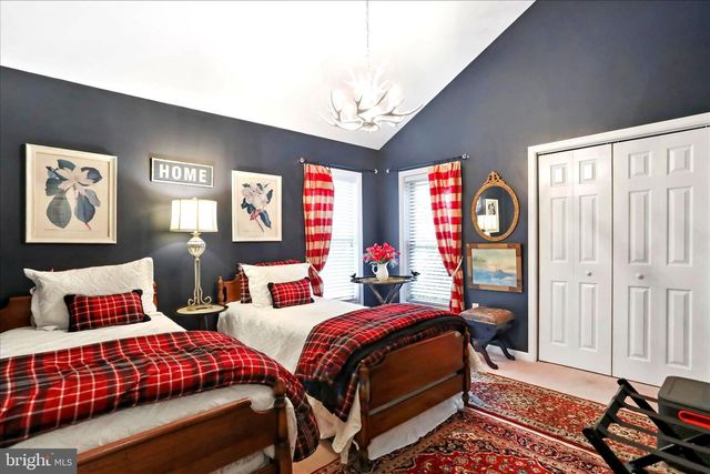 75 WAMPUM LN, Hedgesville, WV 25427