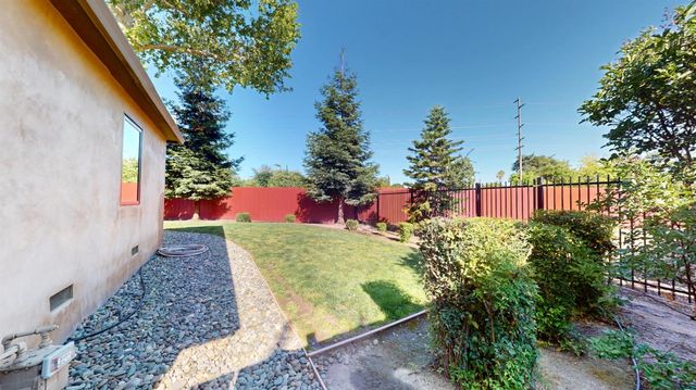 821 High St, Modesto, CA 95354