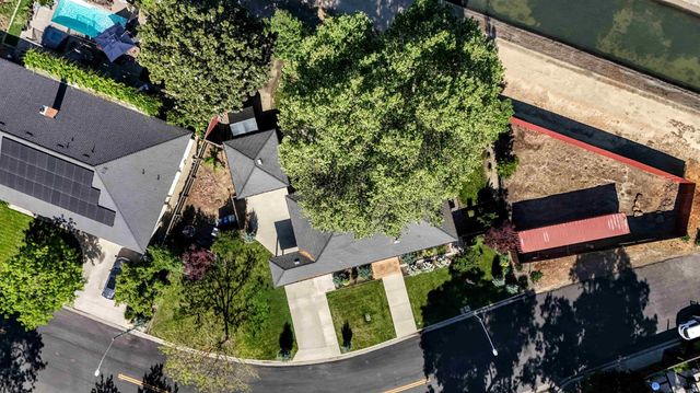 821 High St, Modesto, CA 95354