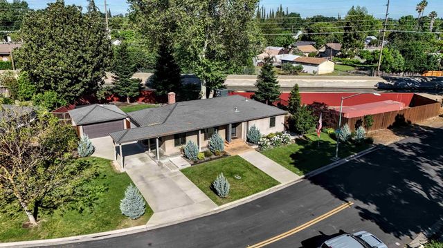 821 High St, Modesto, CA 95354