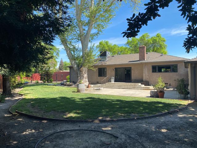 821 High St, Modesto, CA 95354