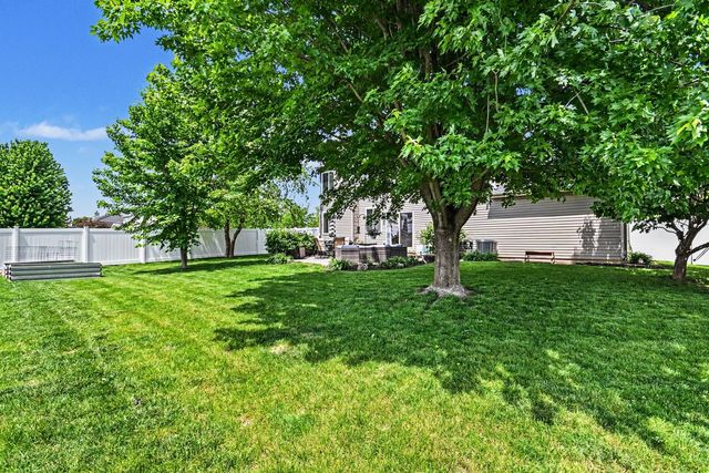 25409 Pastoral Drive, Plainfield, IL 60585