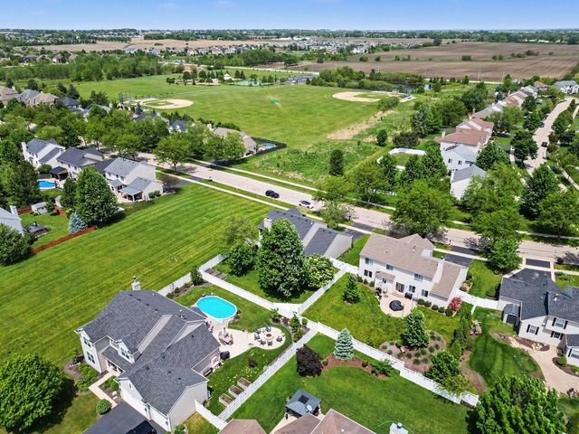 25409 Pastoral Drive, Plainfield, IL 60585