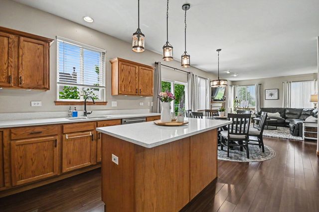 25409 Pastoral Drive, Plainfield, IL 60585