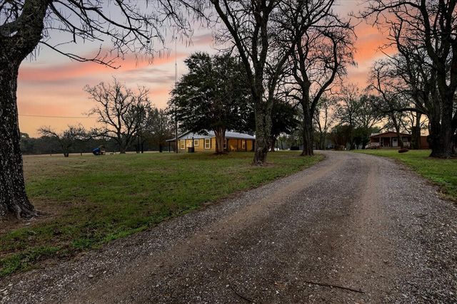 7981 Fm 1861, Eustace, TX 75124