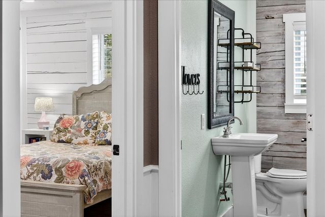 7981 Fm 1861, Eustace, TX 75124