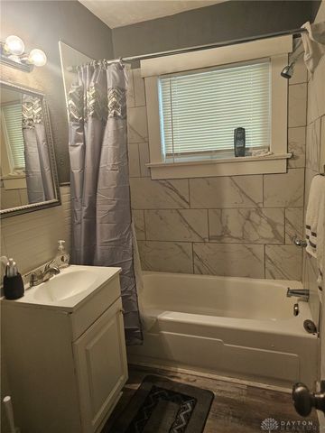 126 Brooklyn Avenue, Dayton, OH 45417