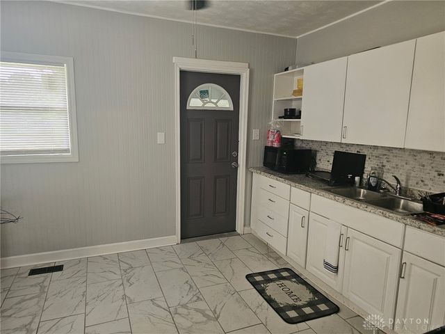 126 Brooklyn Avenue, Dayton, OH 45417