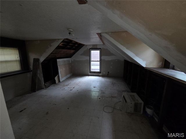 108 Portland Avenue, Belleville, IL 62220