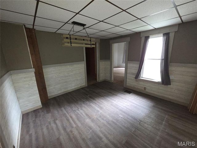 108 Portland Avenue, Belleville, IL 62220