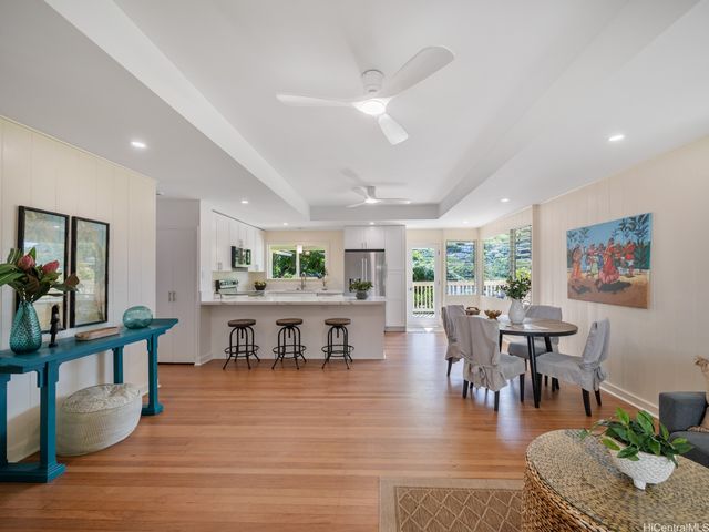 835 Ahuwale Street, Honolulu, HI 96821