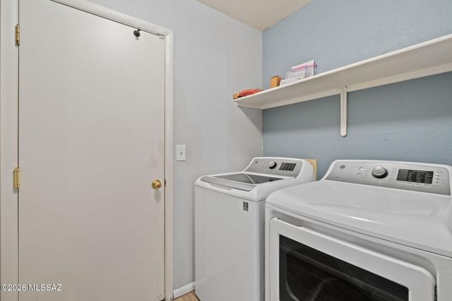 9876 N Longford Drive, Tucson, AZ 85742