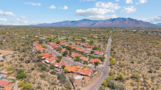 9876 N Longford Drive, Tucson, AZ 85742