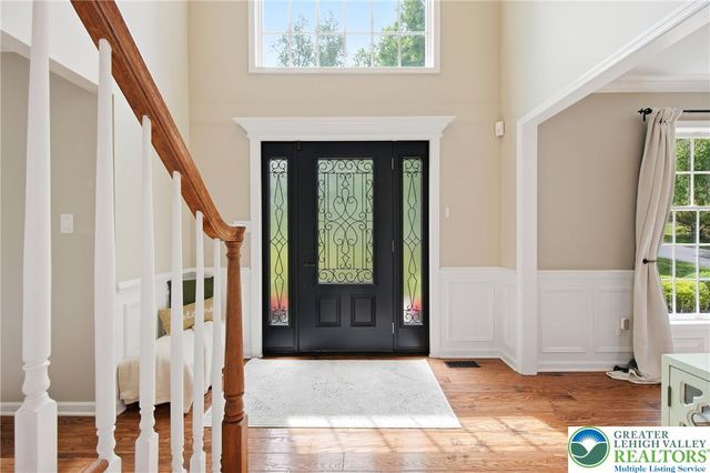 115 West Butternut Road, Williams Twp, PA 18055