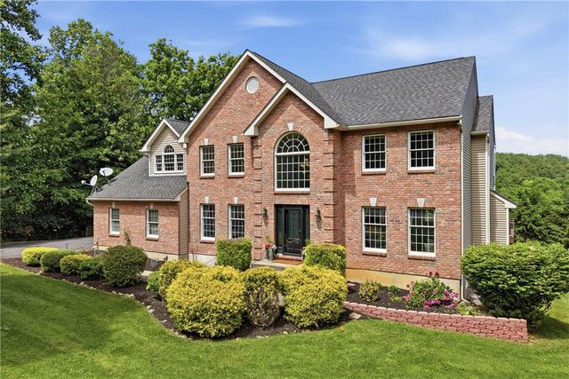 115 West Butternut Road, Williams Twp, PA 18055