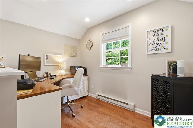 115 West Butternut Road, Williams Twp, PA 18055