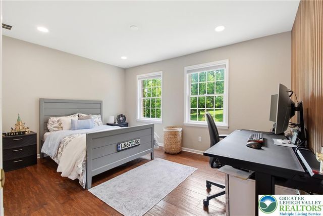 115 West Butternut Road, Williams Twp, PA 18055