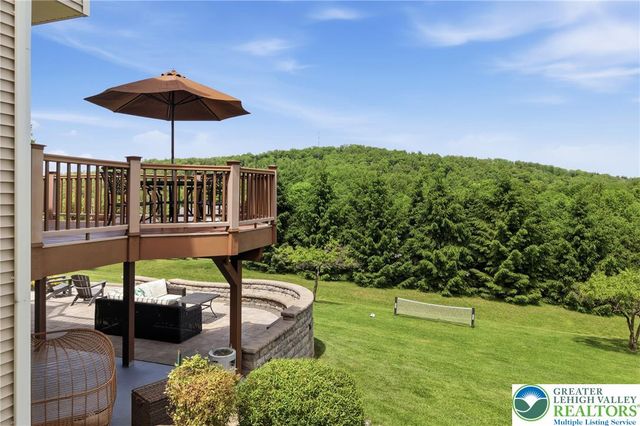 115 West Butternut Road, Williams Twp, PA 18055