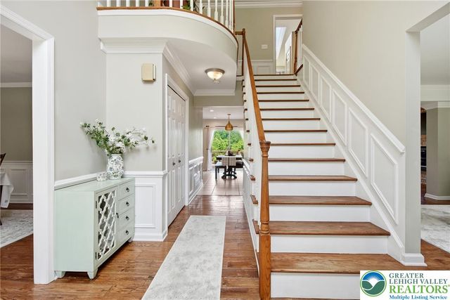 115 West Butternut Road, Williams Twp, PA 18055