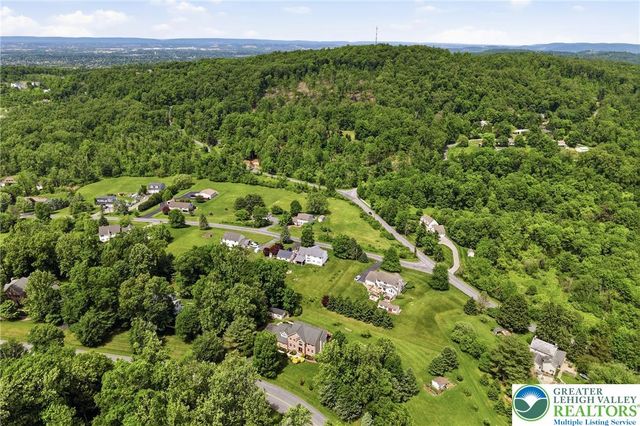 115 West Butternut Road, Williams Twp, PA 18055